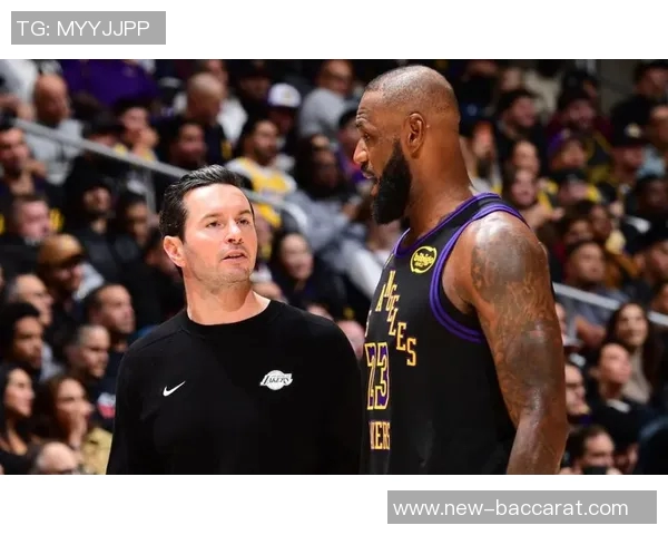 艾顿采访时詹姆斯高喊五连胜引发热议球迷纷纷点赞