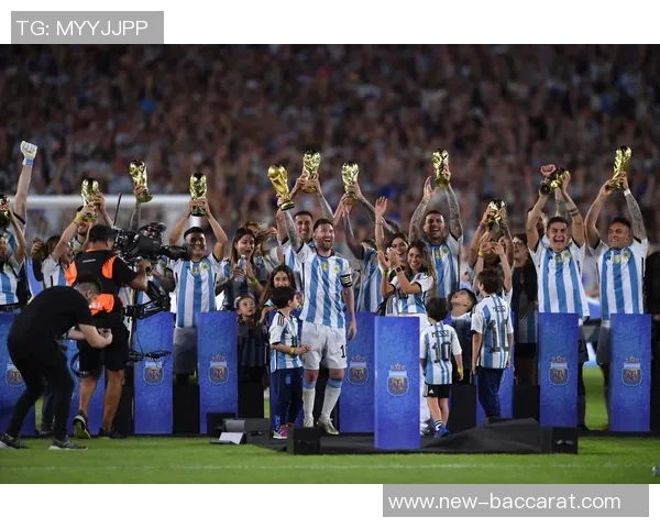 前国脚盛赞卡尔风格可比肩梅西直言其应入世界杯阵容候选名单