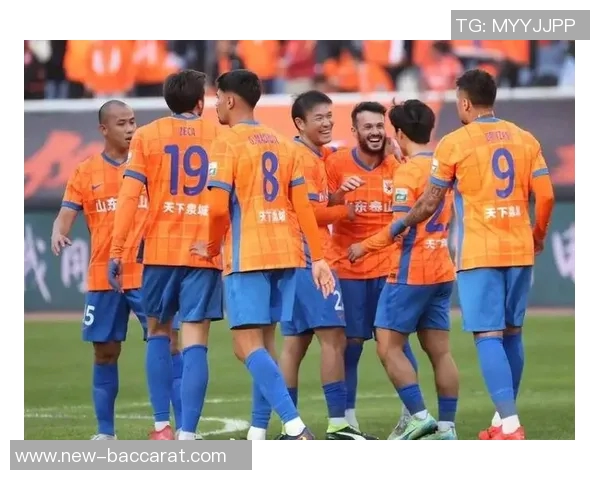 泰山队创造历史成为首个中超联赛积分突破1500的球队