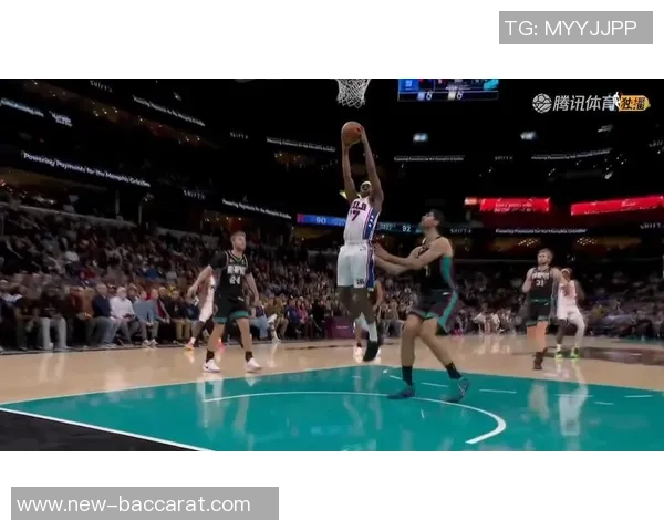 年轻无畏VJ埃奇库姆氮气加速满弓滑翔炸扣震撼全场