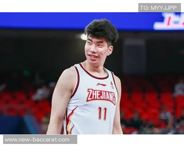 余嘉豪西乙第5轮首度得分上双贡献12分4板助力坎塔布里亚大胜